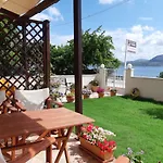 Apartamento Irini Seaside *