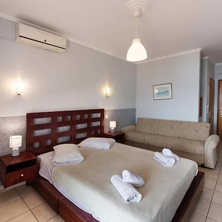 Irini Seaside Appartamento *